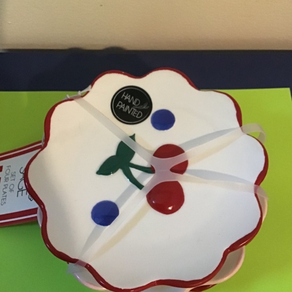 Luna & Sage Hand-Painted Ceramic Cherry Plate Set - Picture 2 of 4